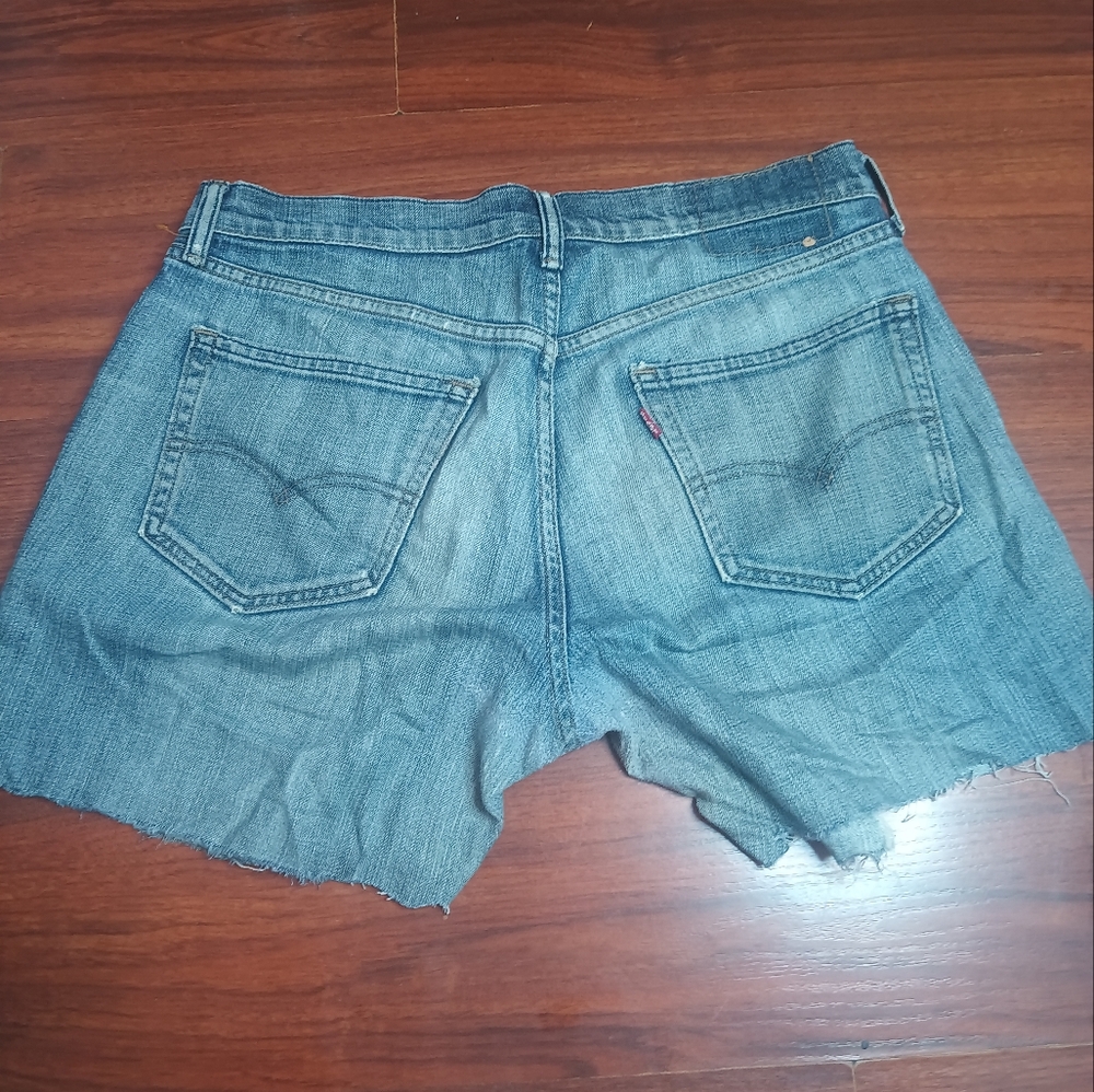 Levi's Denim Blue Women's Shorts Hand Cut Sz 31